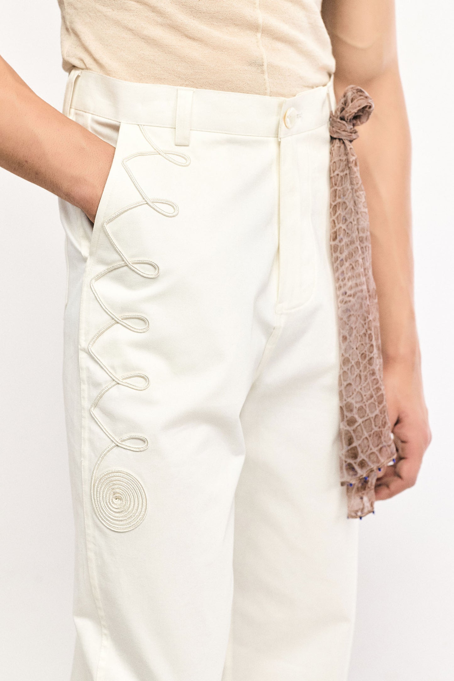 Egg Shell Chinos Pants